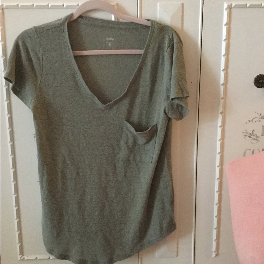 Tee